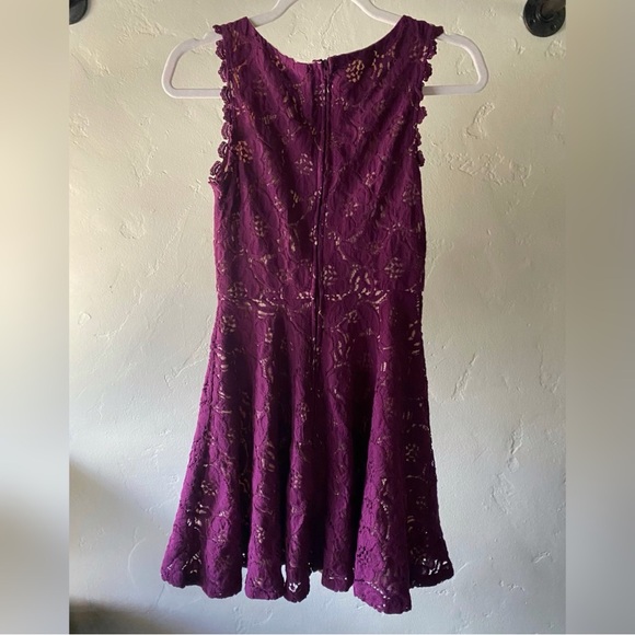 Maroon Lacy Dress - Picture 2 of 5